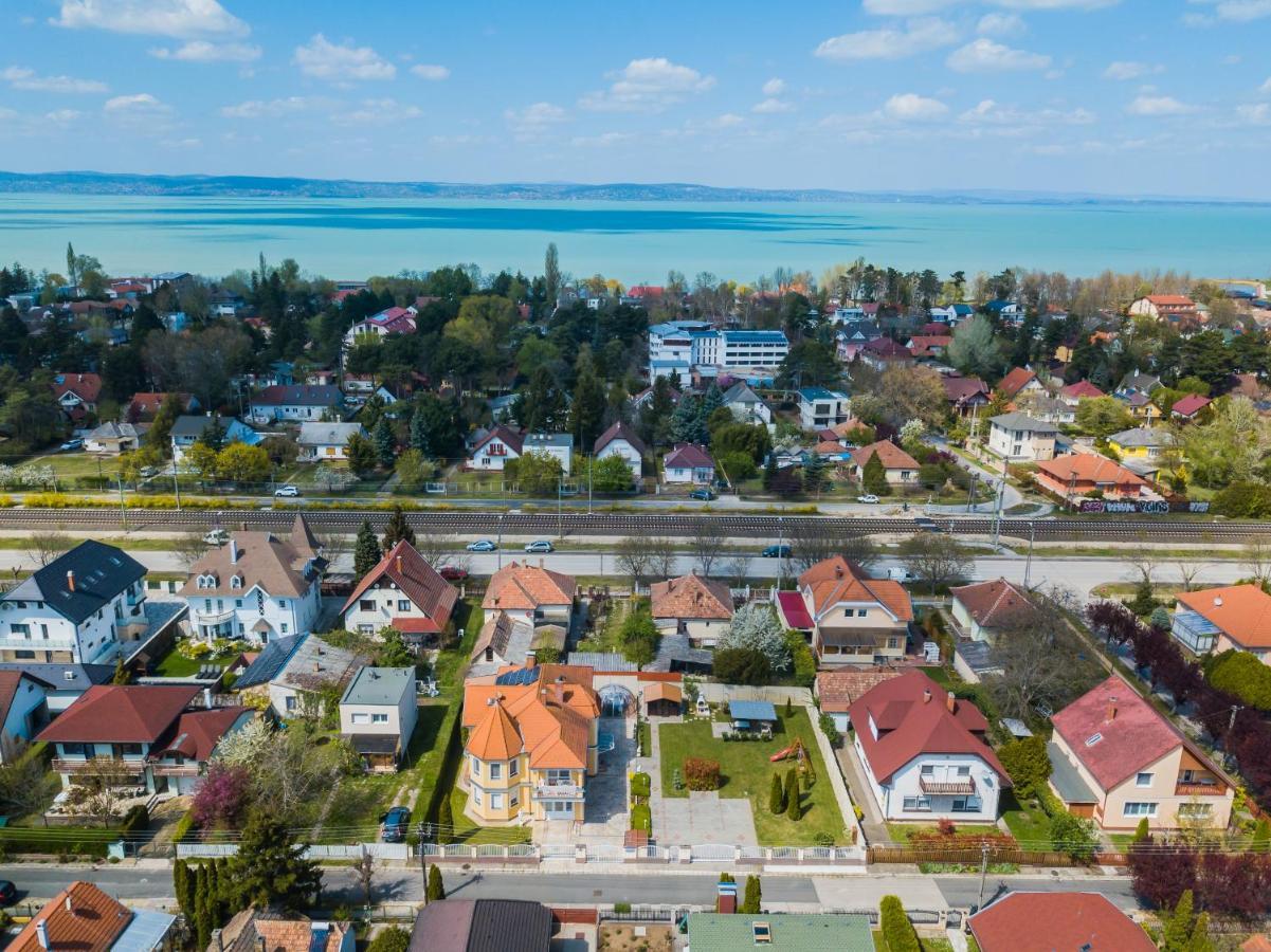 Korponyi Villa Siófok Exterior foto